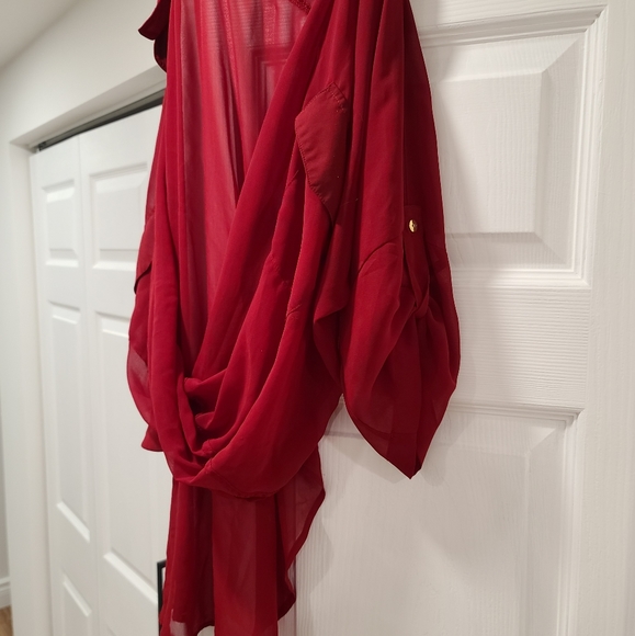 Red sheer top - Picture 2 of 7
